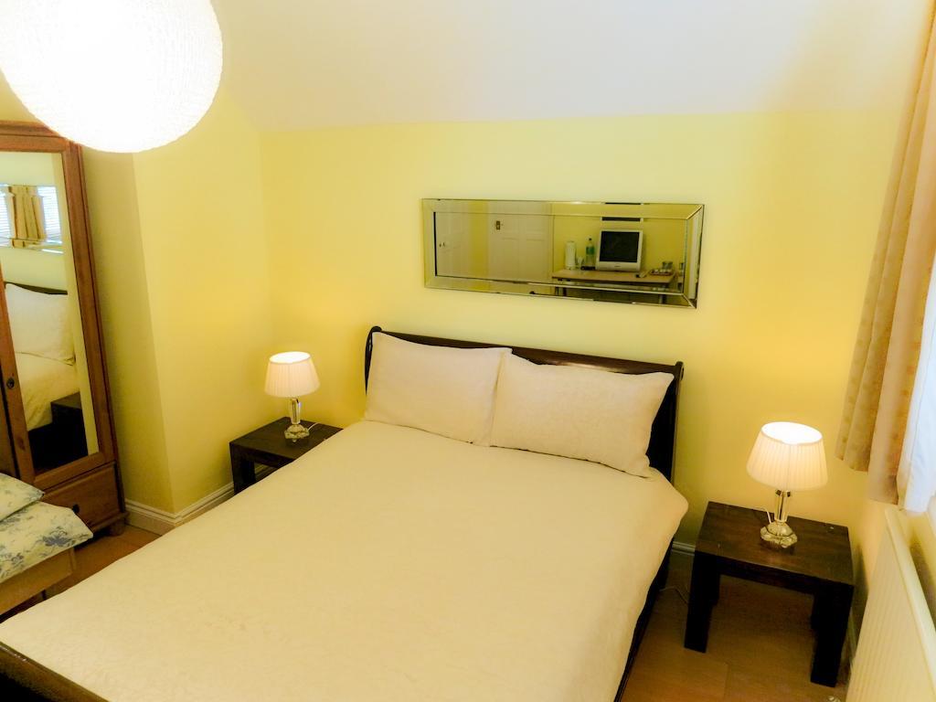 Angel View Bed & Breakfast Guildford Room photo